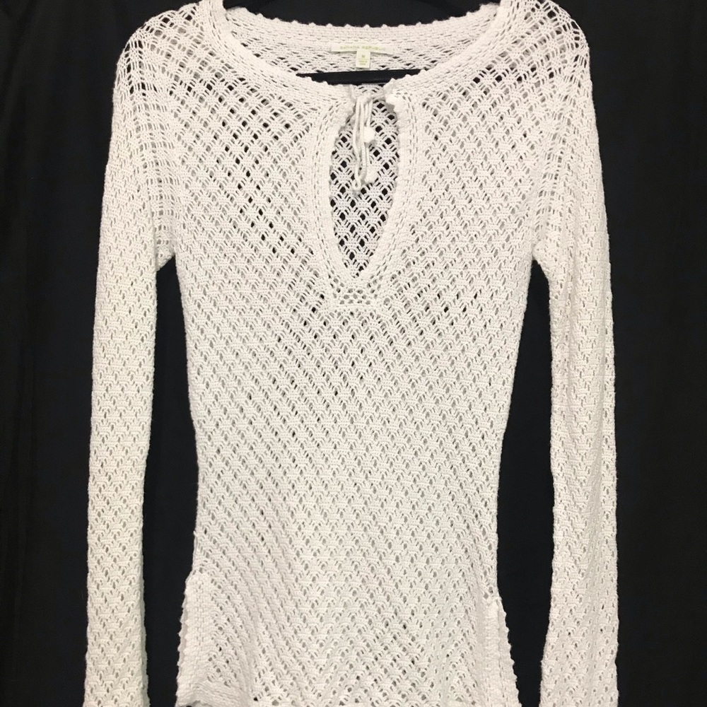 Banana Republic crotchet tip